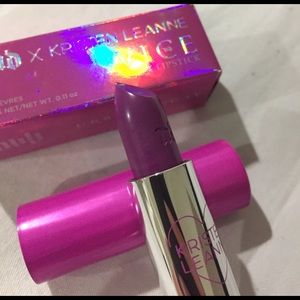 Urban Decay & Kristen Leanne // Lipstick